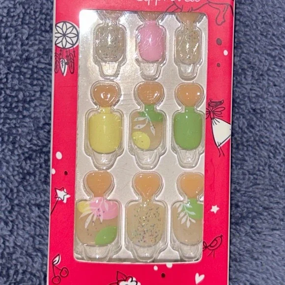 imPRESS Mini Press On Manicure Flower Petals Pink Yellow Green Nails Kids - Picture 1 of 4